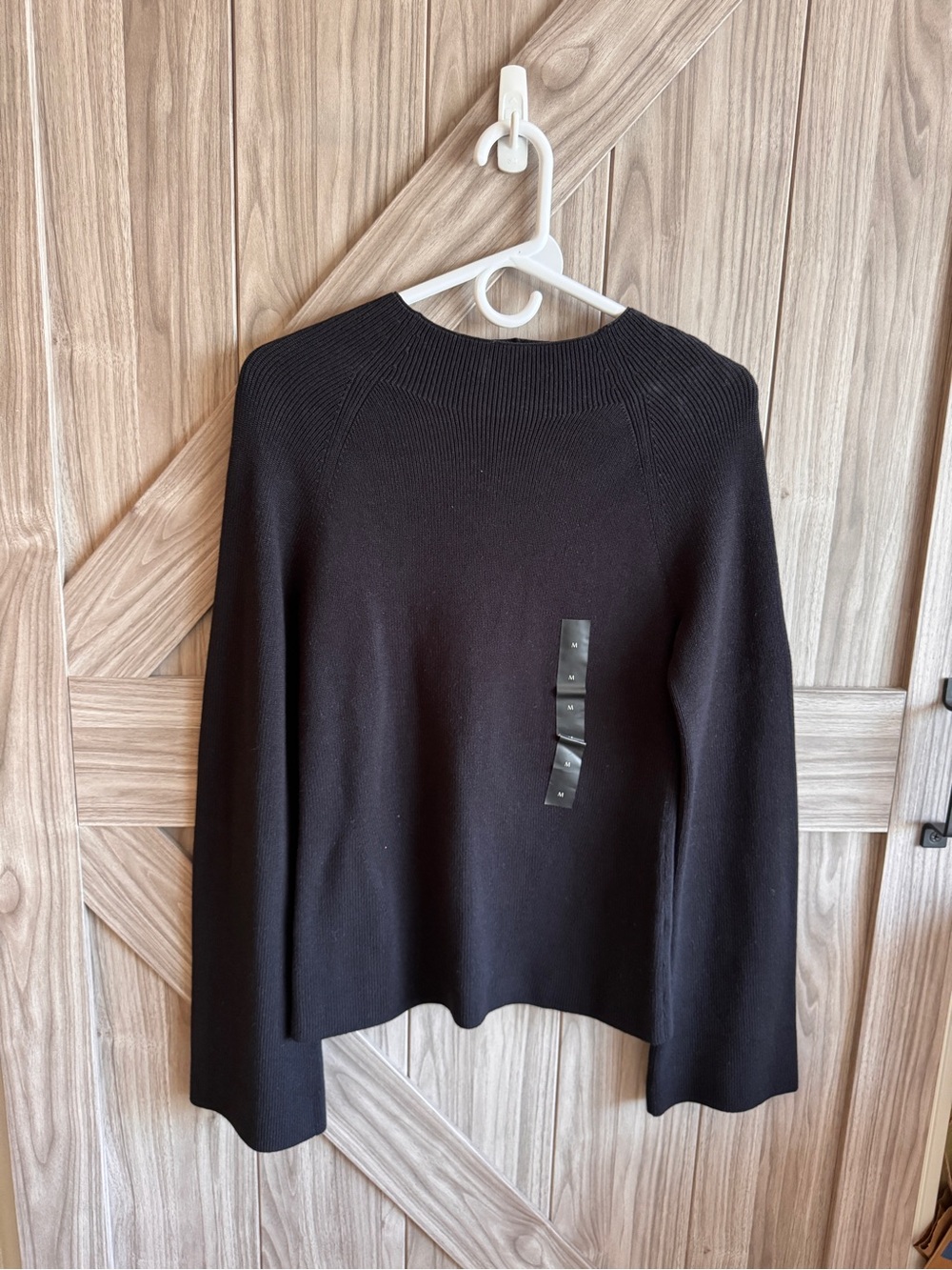NWT Banana Republic Factory Black Ribbed Crewneck Sweater
